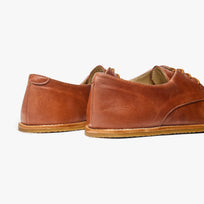 The Derby para Hombre, Cinnamon - vista trasera del par